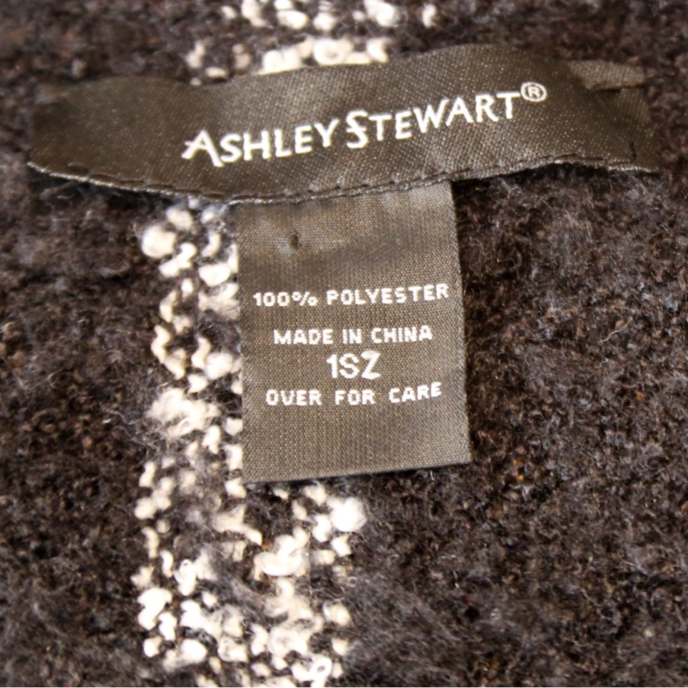 Ashley Stewart Black & White Fringe Poncho Shawl – One Size - Picture 6 of 7
